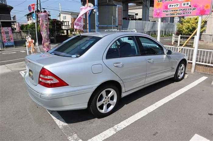 Mercedes-Benz C-Class 2006