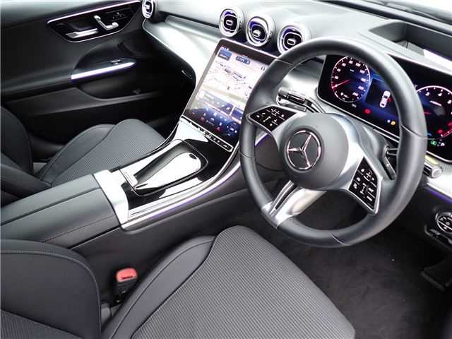 Mercedes-Benz C-Class 2022