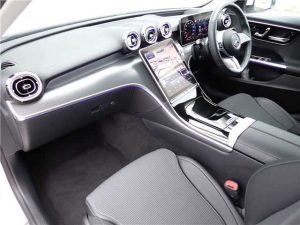 Mercedes-Benz C-Class 2022