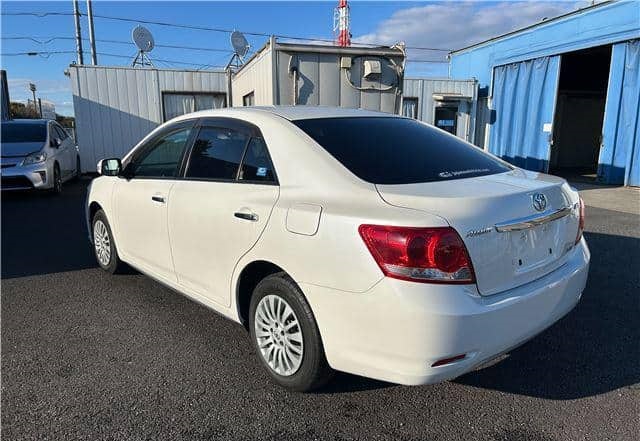 The Toyota Allion 2011