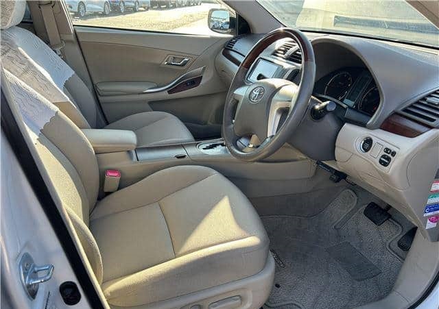 The Toyota Allion 2011