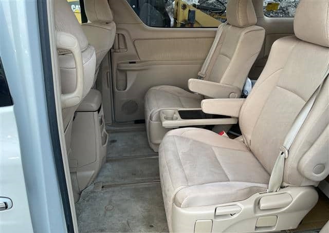 Toyota Alphard Hybrid 2013