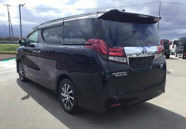 Toyota Alphard Hybrid 2015