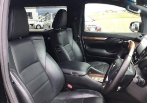 Toyota Alphard Hybrid 2015