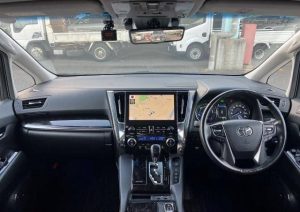 Toyota Alphard Hybrid 2022
