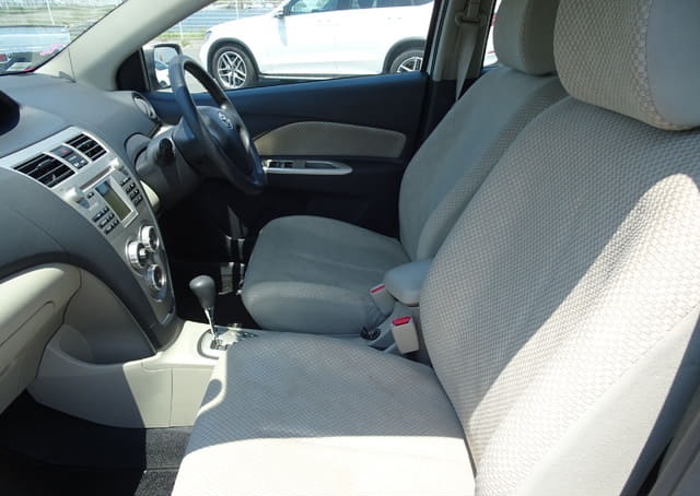 Toyota Belta 2007