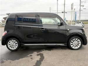 Toyota bB 2008