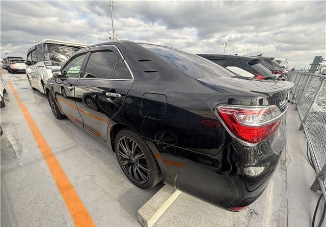 Toyota Camry Hybrid 2015