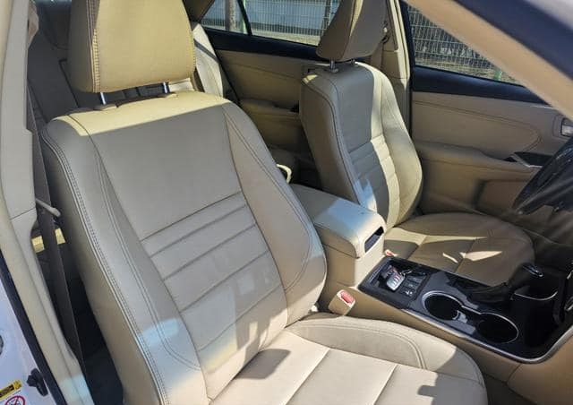 Toyota Camry Hybrid 2016