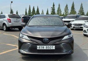 Toyota Camry Hybrid 2019