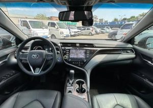 Toyota Camry Hybrid 2019