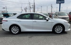 Toyota Camry Hybrid 2020