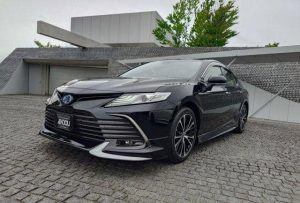 Toyota Camry Hybrid 2021