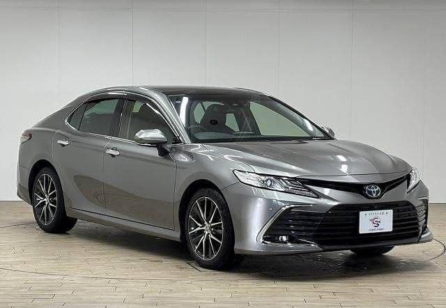 Toyota Camry Hybrid 2022
