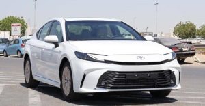 Toyota Camry Hybrid 2025