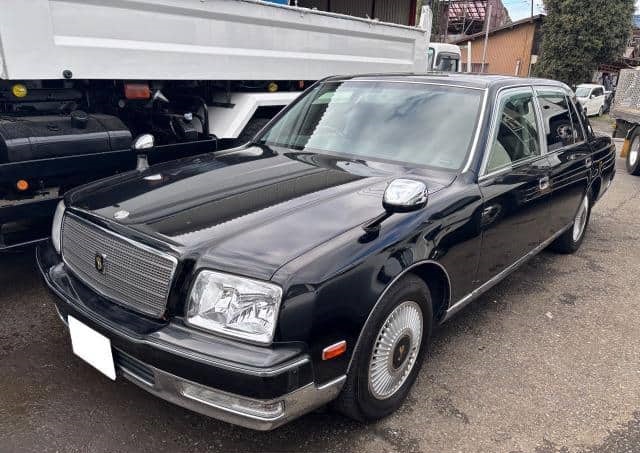 Toyota Century 2013