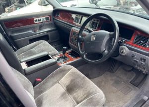 Toyota Century 2013