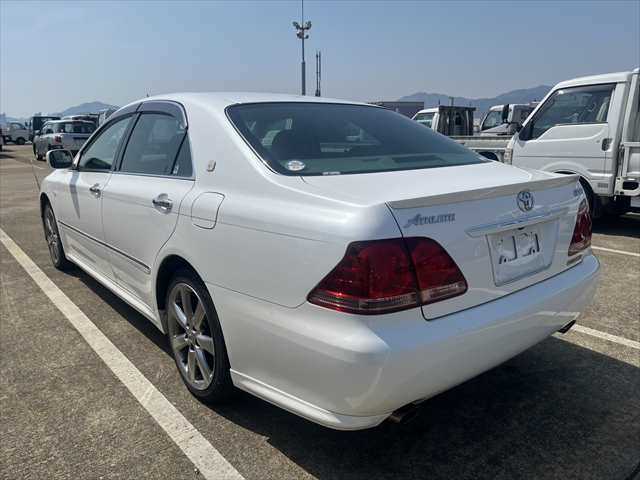 Toyota Crown 2006