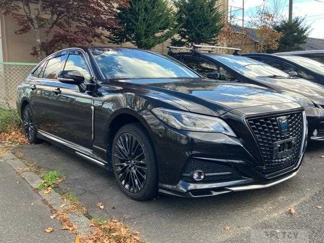 Toyota Crown 2019