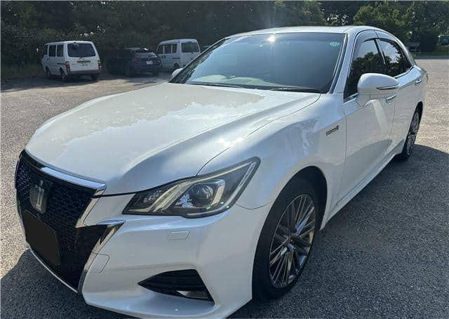 Toyota Crown Athlete Series 2016
