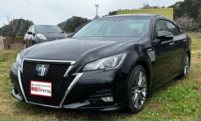 Toyota Crown Athlete Series 2017