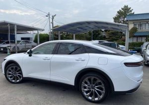 Toyota Crown Crossover 2024