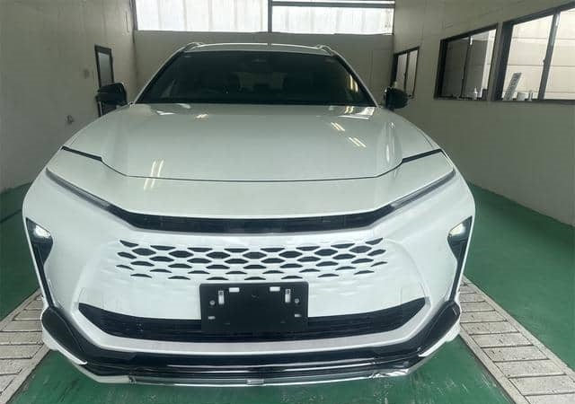 Toyota Crown Estate 2025