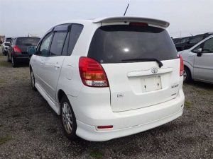 Toyota Corolla Spacio 2004