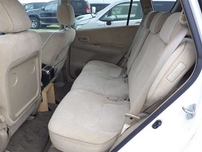 Toyota Corolla Spacio 2004