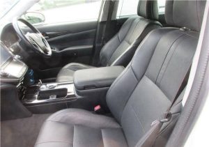 Toyota Crown Hybrid 2016