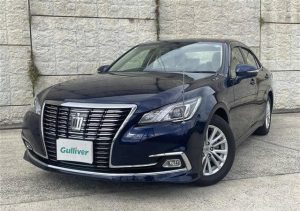 Toyota Crown Royal Series 2017