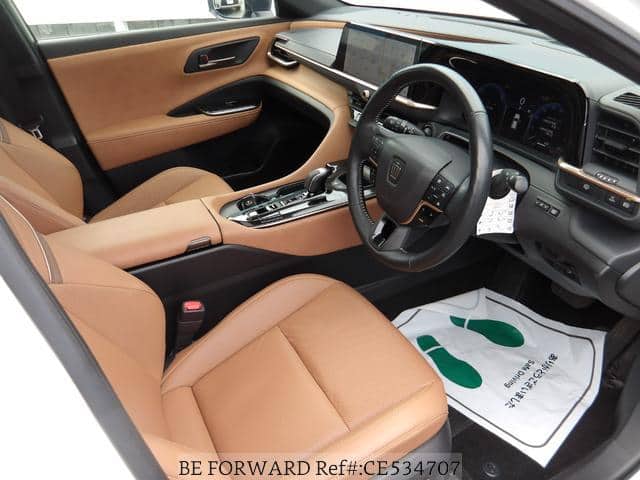 Toyota Crown Sport 2023