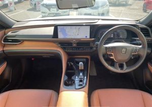 Toyota Crown Sport 2024