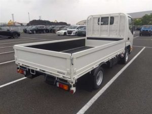 Toyota Dyna 2025