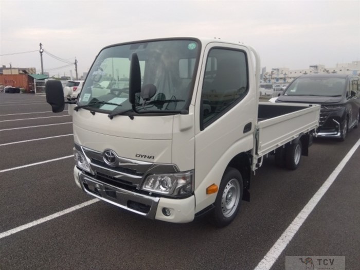 Toyota Dyna 2025
