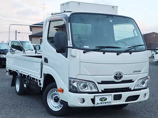 Toyota Dyna Truck 2022