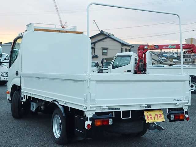 Toyota Dyna Truck 2022